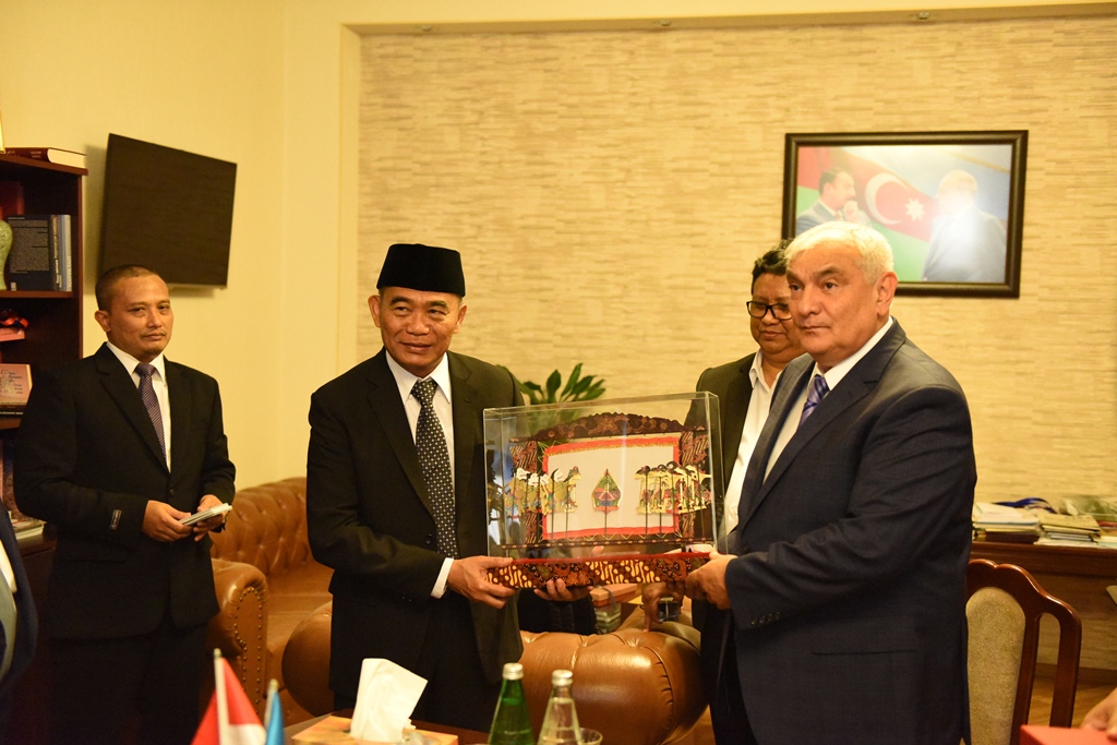 Rector Of AUL Kamal Abdulla Met With Indonesian Minister Of Culture And Education.