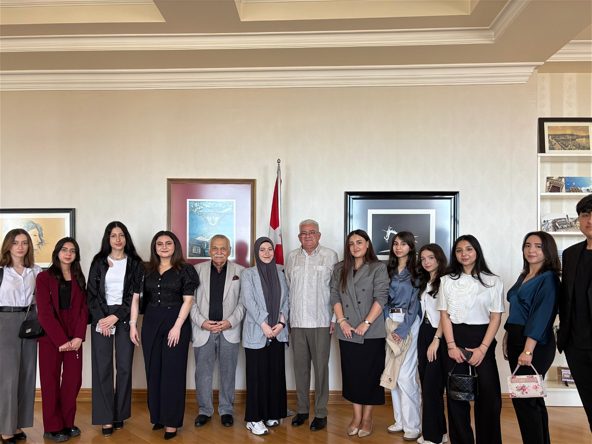 ADU tələbələri Xose Martinin anım gününə həsr olunmuş tədbirdə iştirak ediblər
