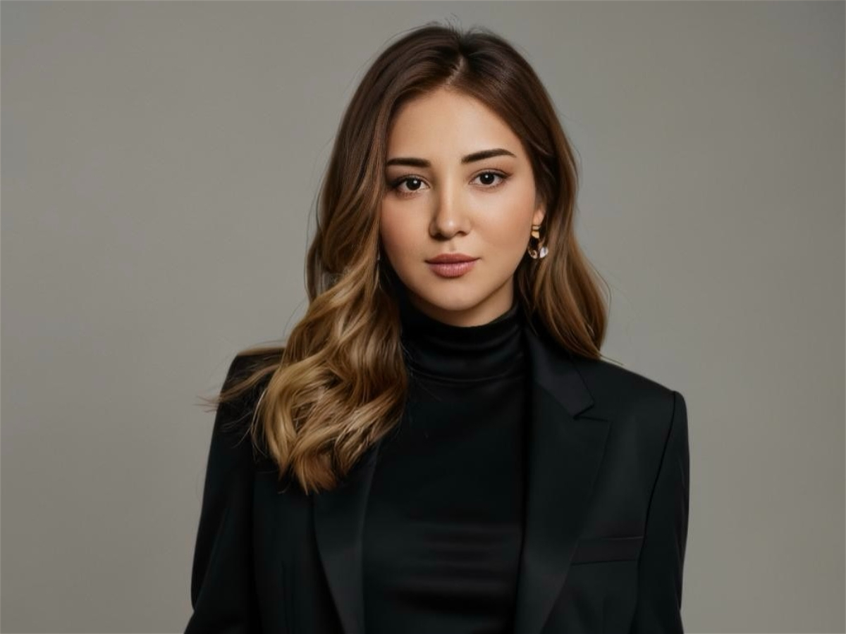 Laborant Günay Əliyeva İlham qızı