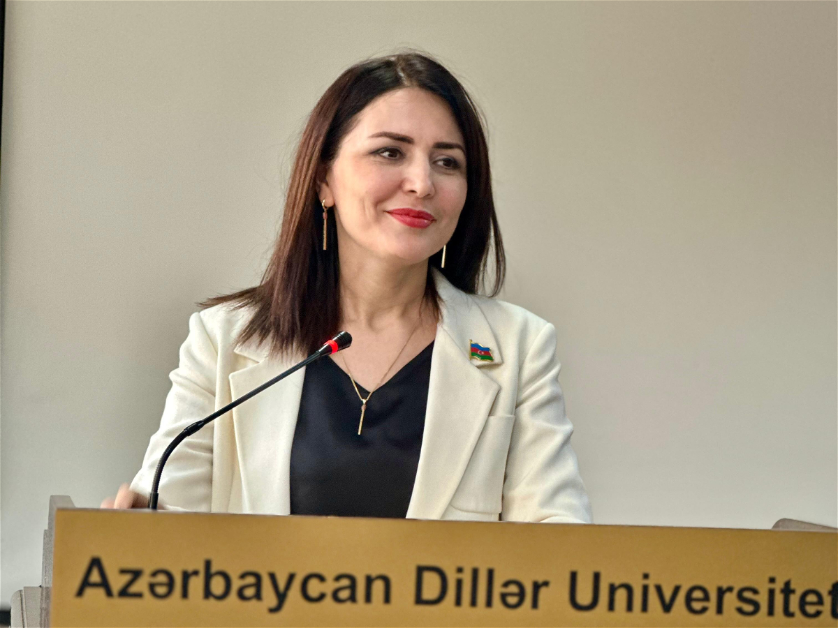 Baş müəllim Ələsgərova Fidan  Cəbrayıl qızı