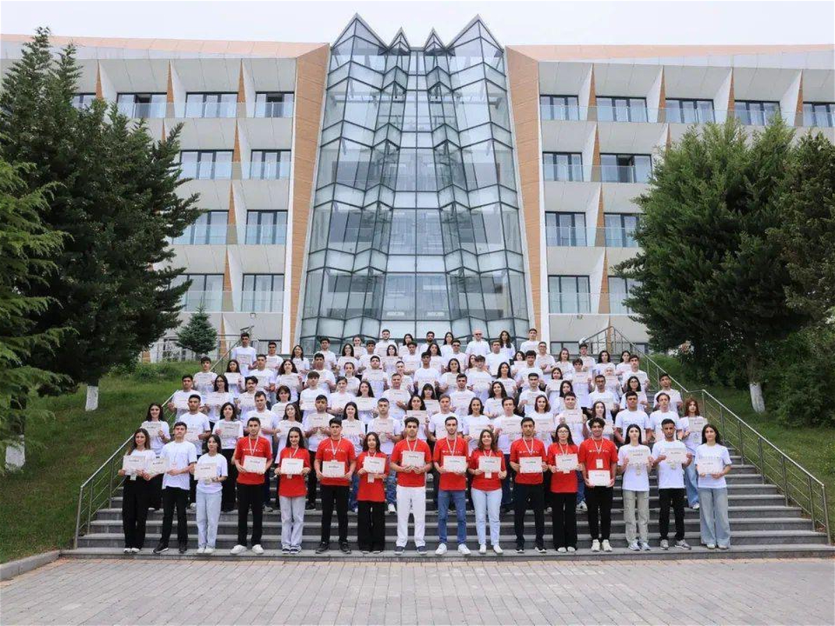 Tələbələr “Tarixin izi ilə: yaddaşımız gələcəyimizdir” III gənclər güşərgəsində fəal iştirak ediblər
