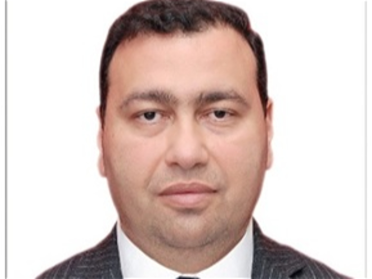Filol.f.d., dos. Yaşar Alim oğlu Nuriyev