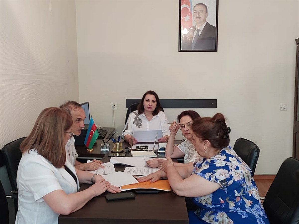 В АУЯ состоялось заседание по вручению награды за лучшую статью, опубликованную в базах данных Scopus и Web of Science