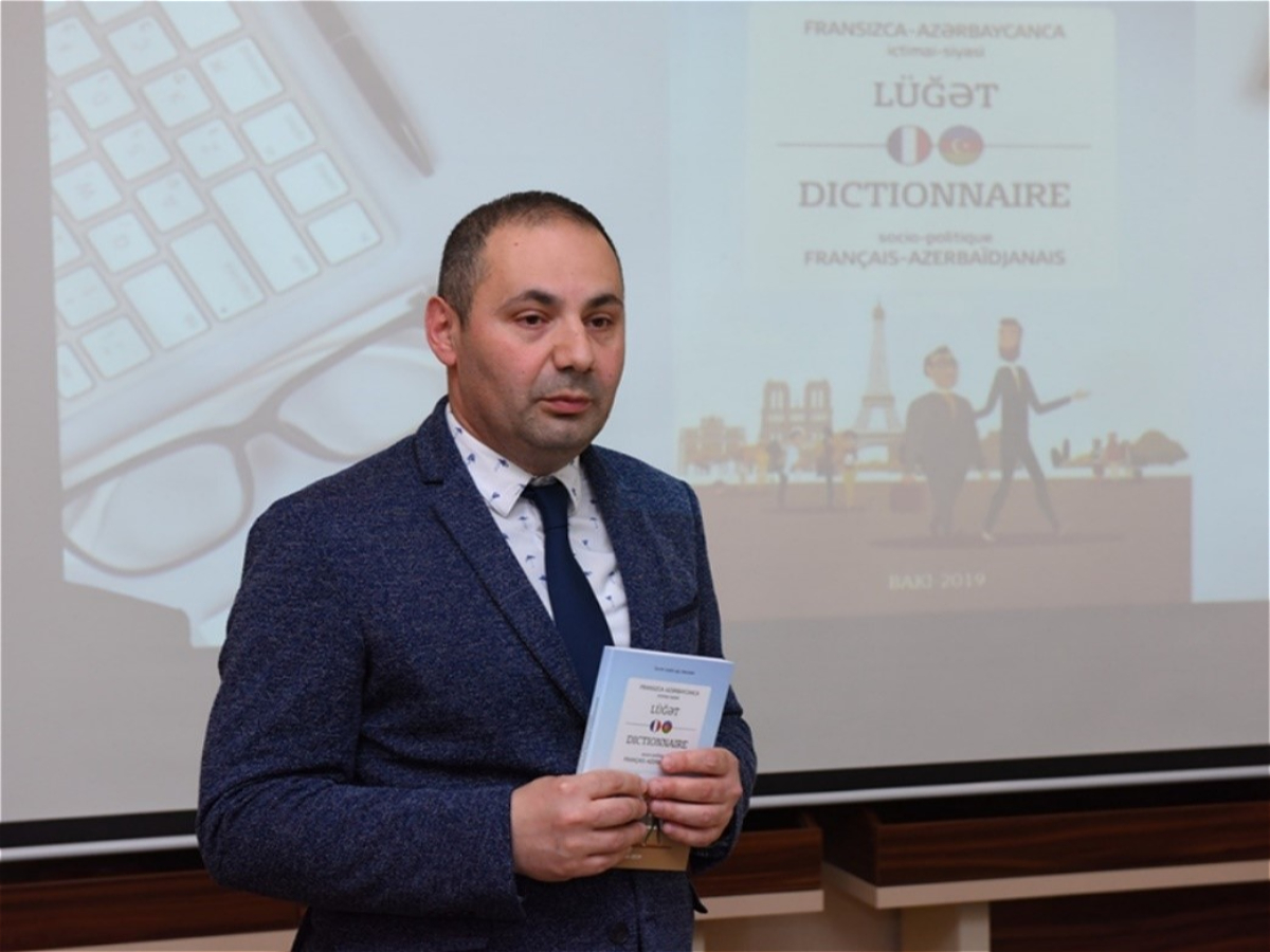 ADU-nun professoru Ülfət İbrahim Fransa Prezidentinə etiraz məktubu ünvanlayıb