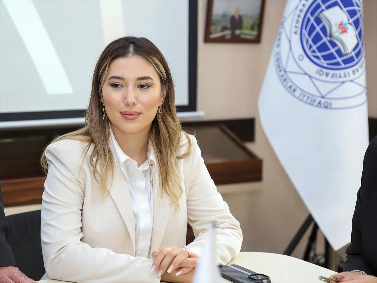 Интервью с председателем Студенческого профсоюзного комитета АУЯ Захрой Гусейновой