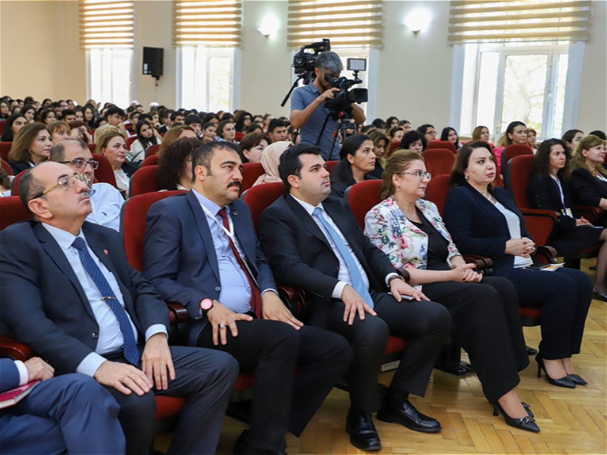 Opening Ceremony of the 5th International Conference on Languages and Translation Studies Held at AUL