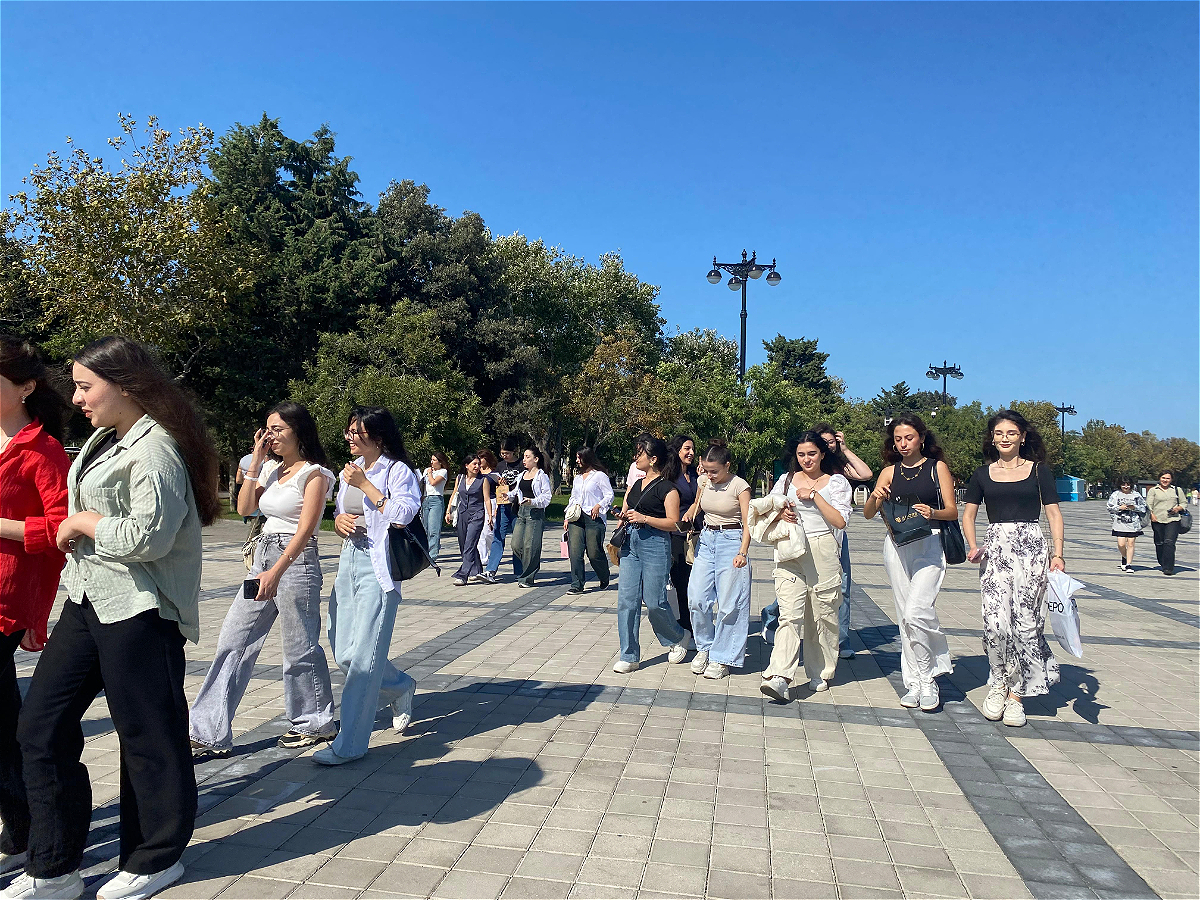 AUL Students Take Part in “Khari Bulbul” Flashmob on Memorial Day