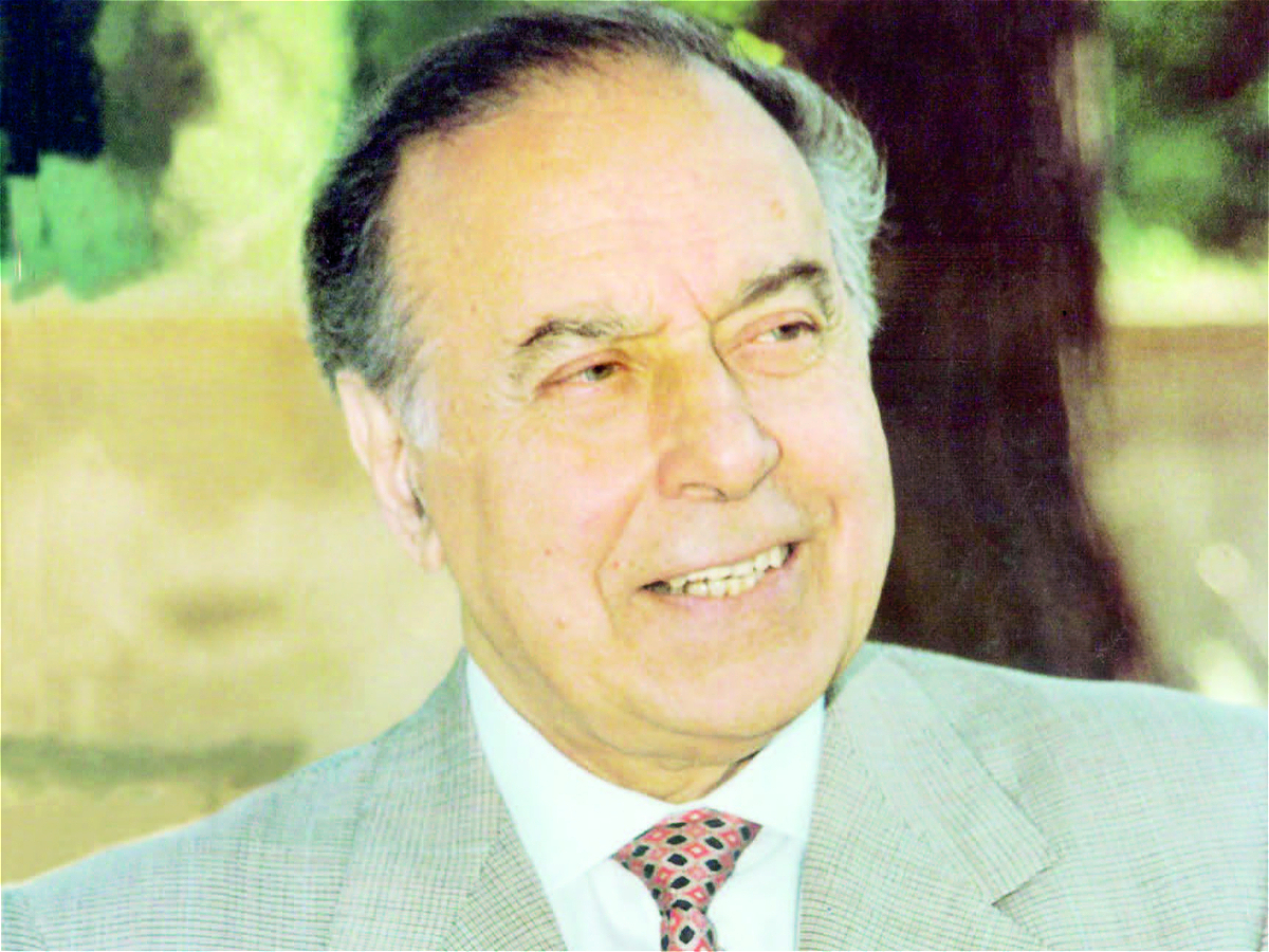 Heydər Əliyev – Azərbaycan intibahının müəllifi
