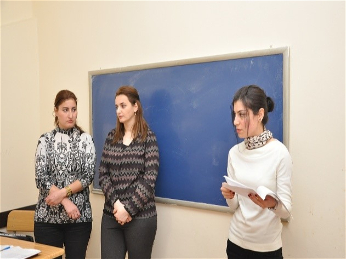 İcma ilə əməkdaşlıq proqramı: Orta məktəb şagirdlərinə psixoloji dəstək