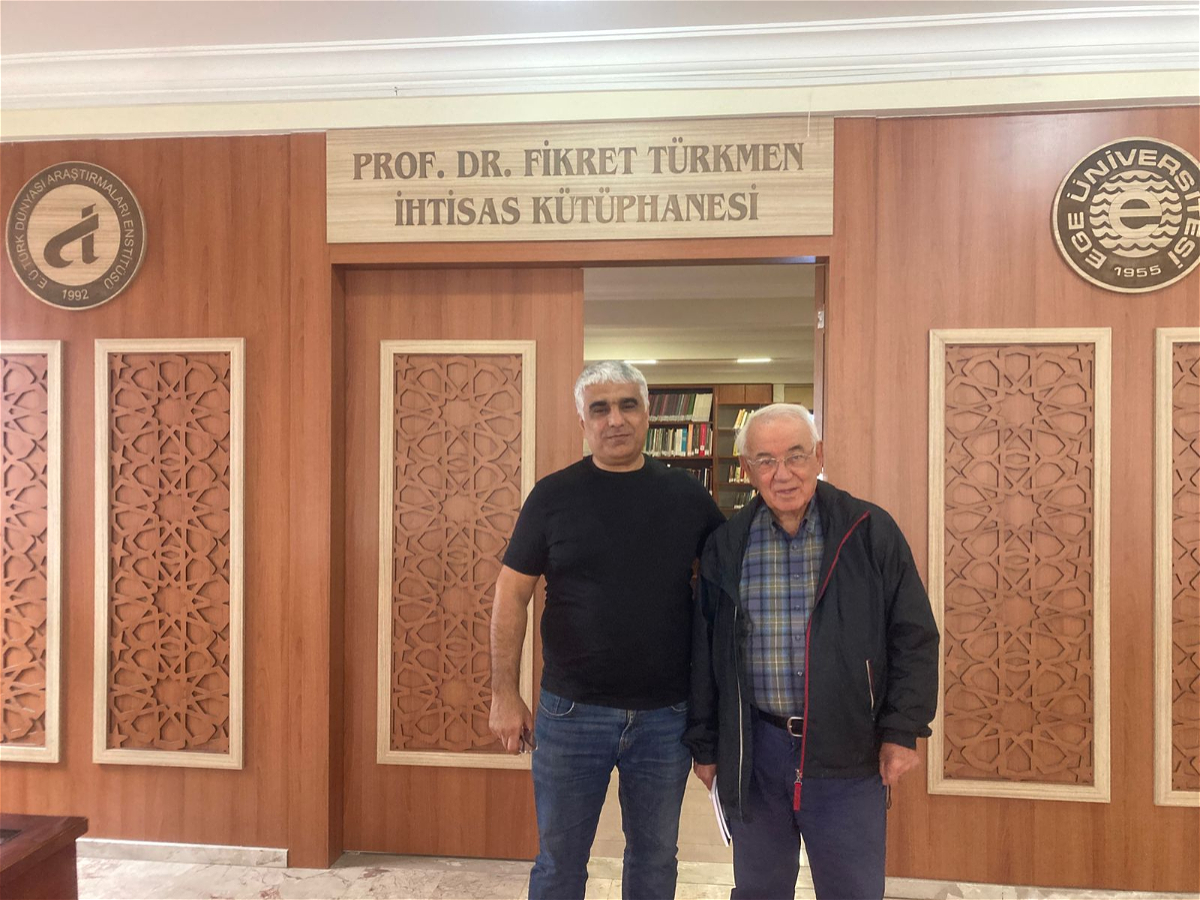 Cəlal İbrahimli Türk Dünyası Araşdırmaları İnstitutunda olub