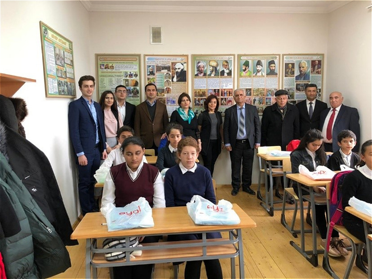 The faculty members of Azerbaijan University of Languages (ADU) have met with the students in Cocuq Mərcanlı