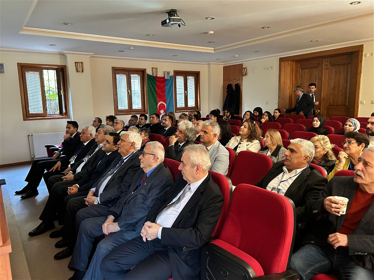 Ankarada Kamal Abdullanın 75 illik yubileyinə həsr olunmuş elmi simpozium keçirilib   