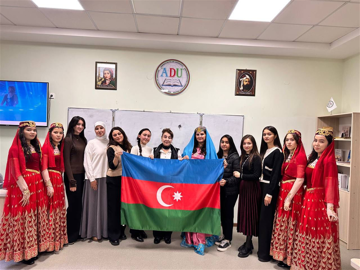 ADU-nun müəllimləri Özbəkistanda Zəfər Gününü qeyd ediblər