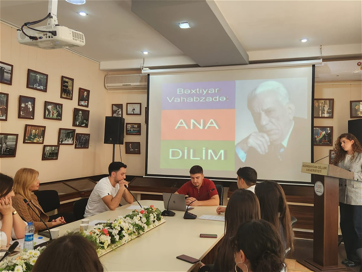 A Literary Event Dedicated to Bəxtiyar Vahabzadə’s Works Held at ADU