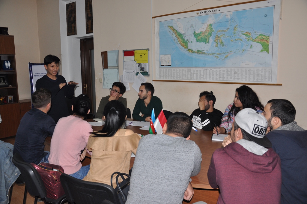 An interview club for Indonesian students has been organized