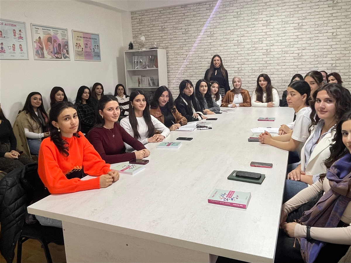 Beynəlxalq Əlillər Gününə həsr olunmuş maarifləndirici tədbir keçirilib