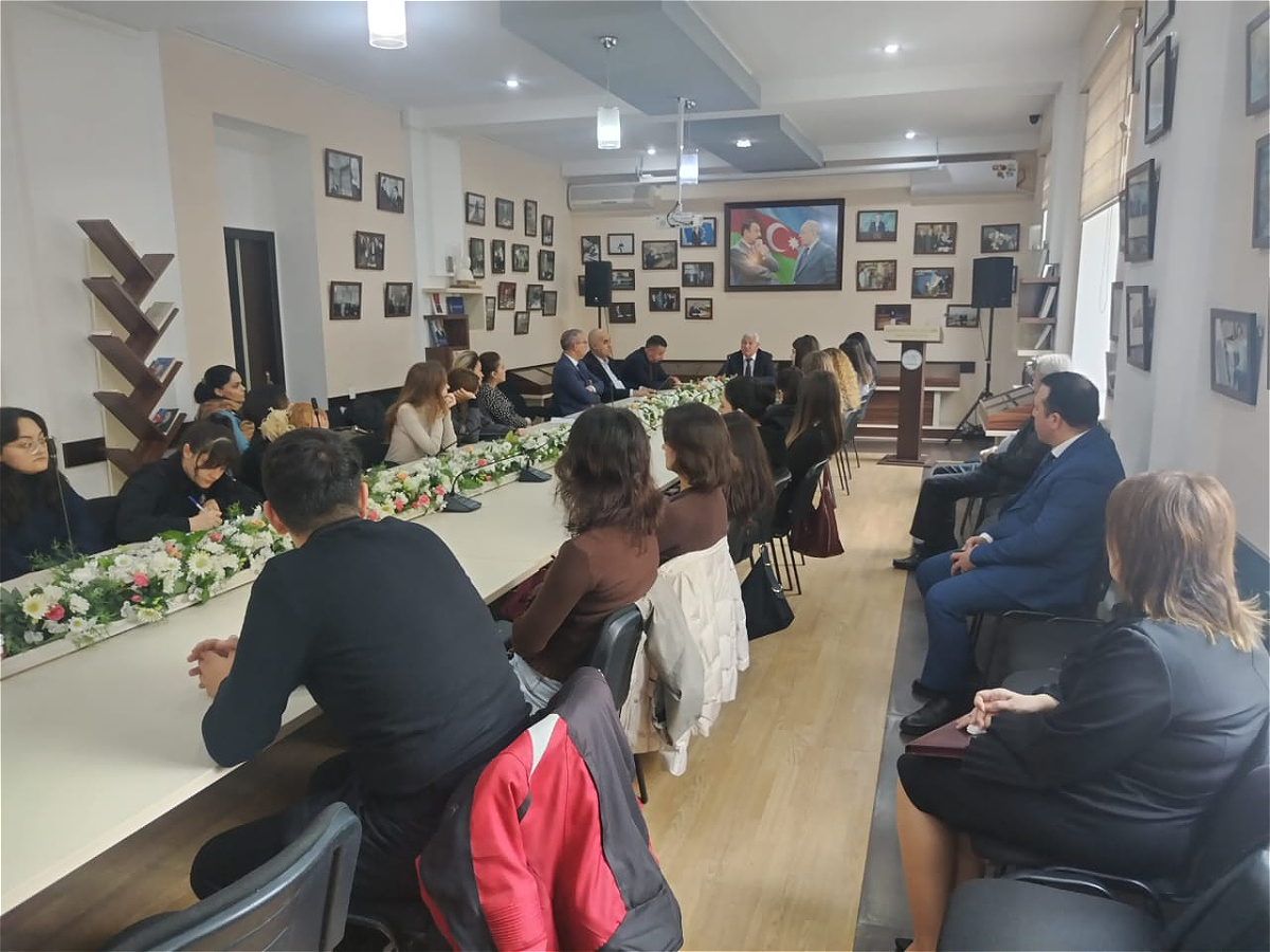 A scientific seminar on “The Sociological Method in Literary Studies” was held