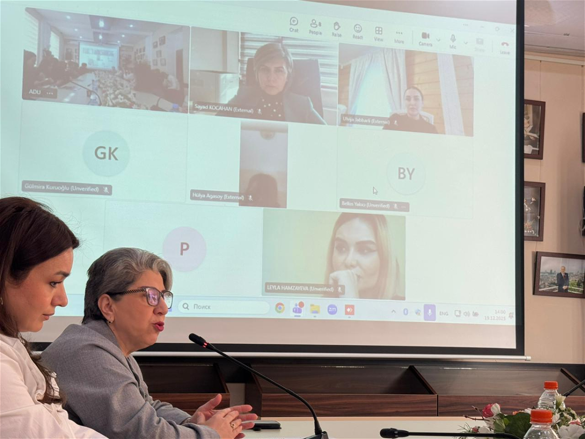 Dünya Azərbaycanlılarının həmrəylik günü münasibəti ilə “Diaspora hərəkatında Azərbaycan qadınlarının rolu” adlı dəyirmi masa keçirilib
