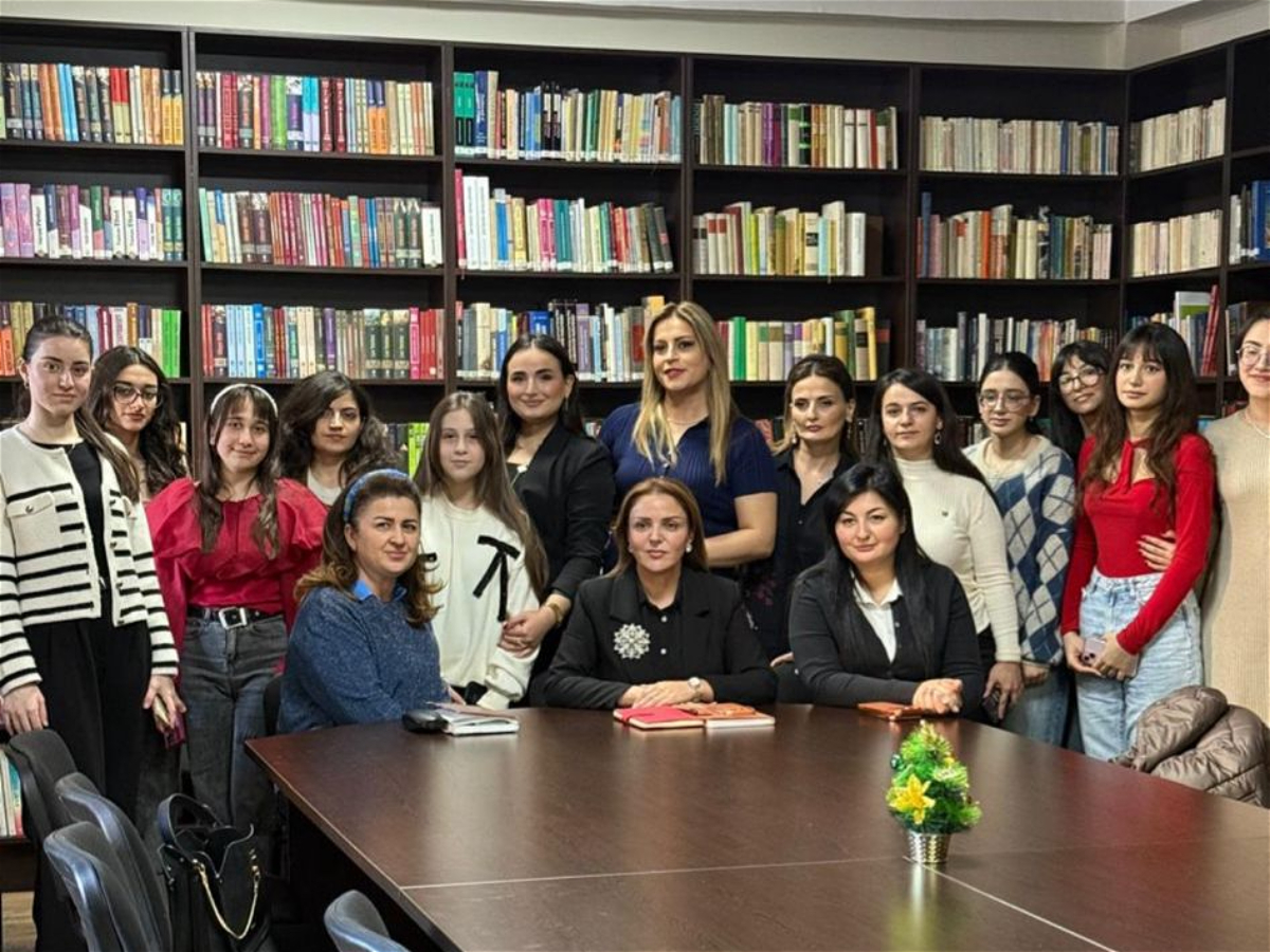 “Davamlı təhsil və dayanıqlı inkişaf” mövzusunda elmi-maarifləndirici tədbir keçirilib