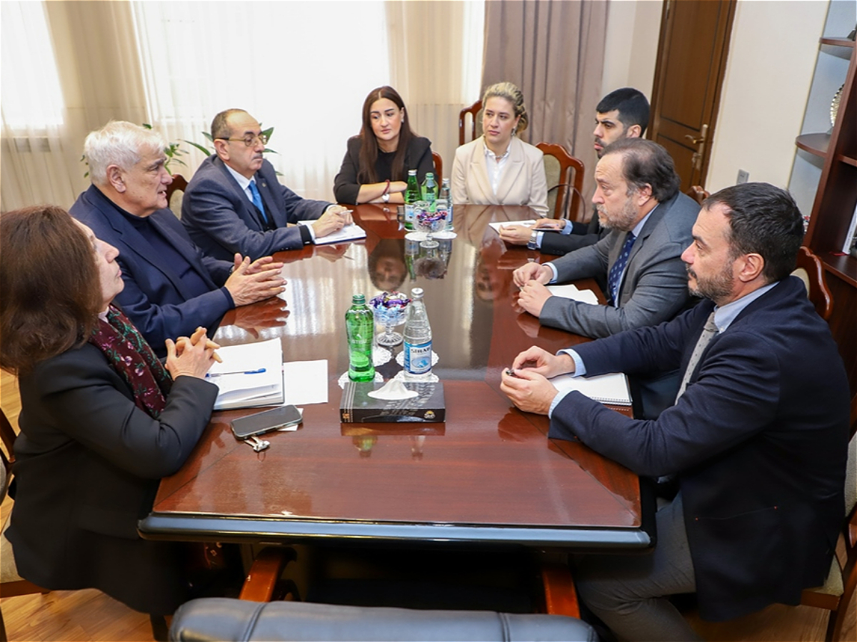 The Director of the Cervantes Institute and the Chargé d’Affaires of Spain visited AUL