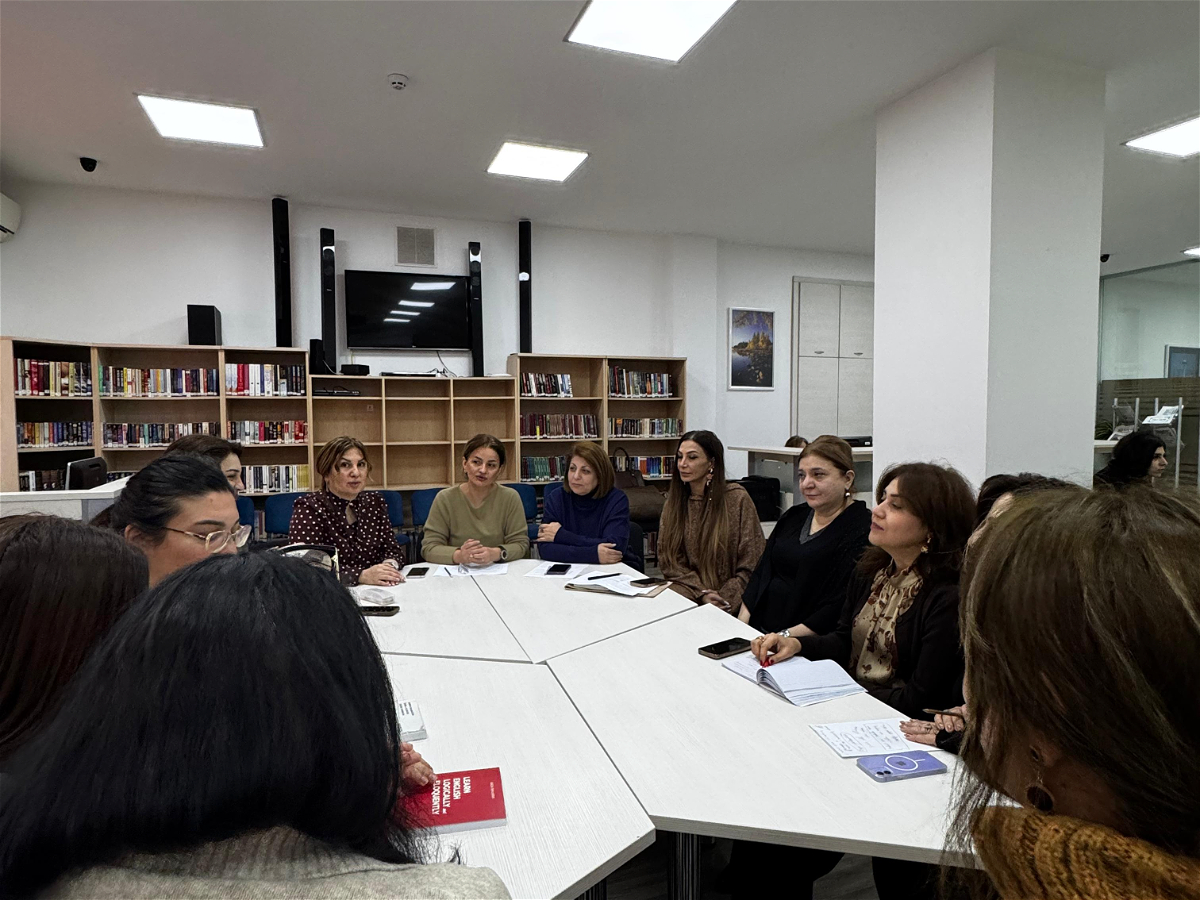 Filologiya fakültəsində Keyfiyyətin təmin olunması komissiyasının iclası keçirilib
