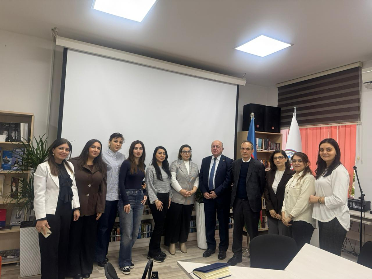 ADU-da “Korpus dilçiliyində statistik metodlar” mövzusunda elmi seminar keçirilib