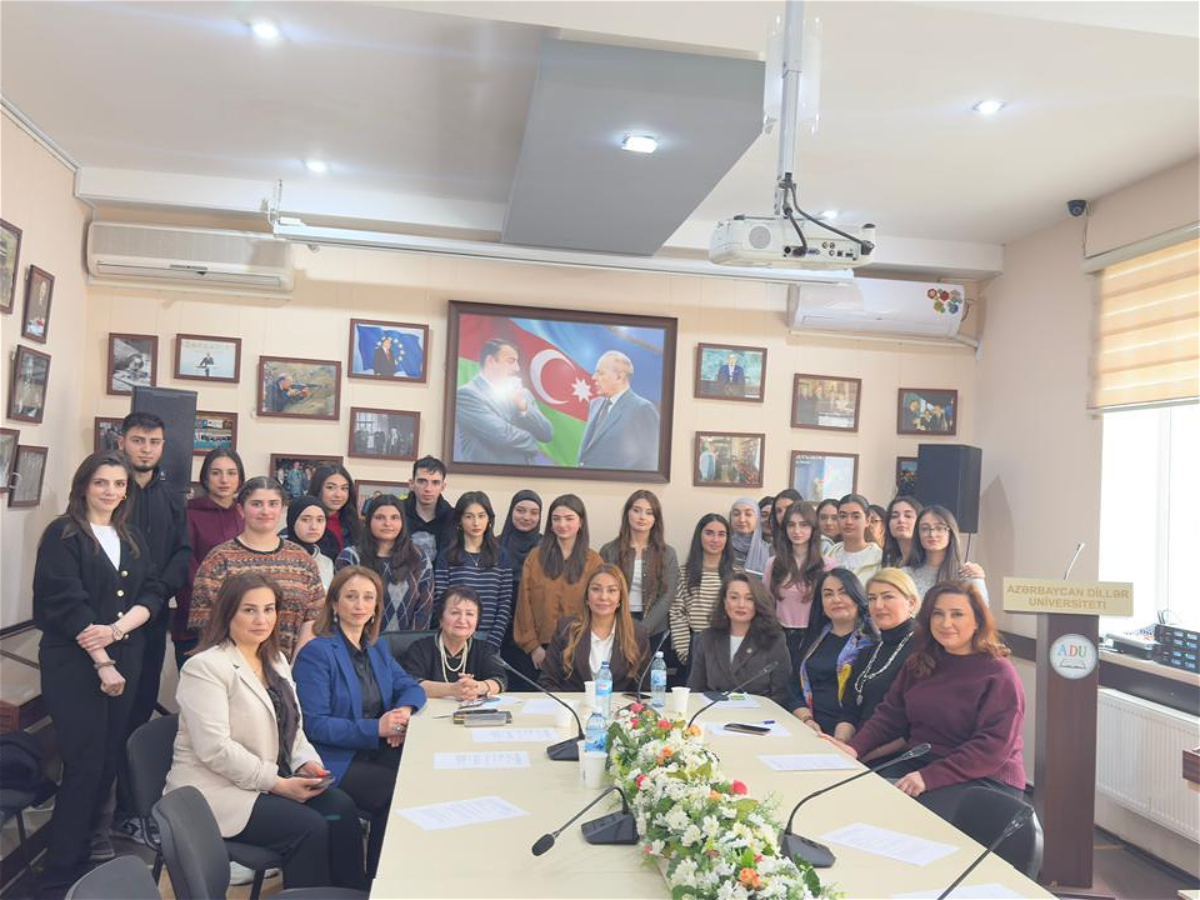 ADU-da “Rəqəmsal Dövrdə Hüquq və Mənəvi Təhlükəsizlik” mövzusunda elmi-praktik panel keçirilib