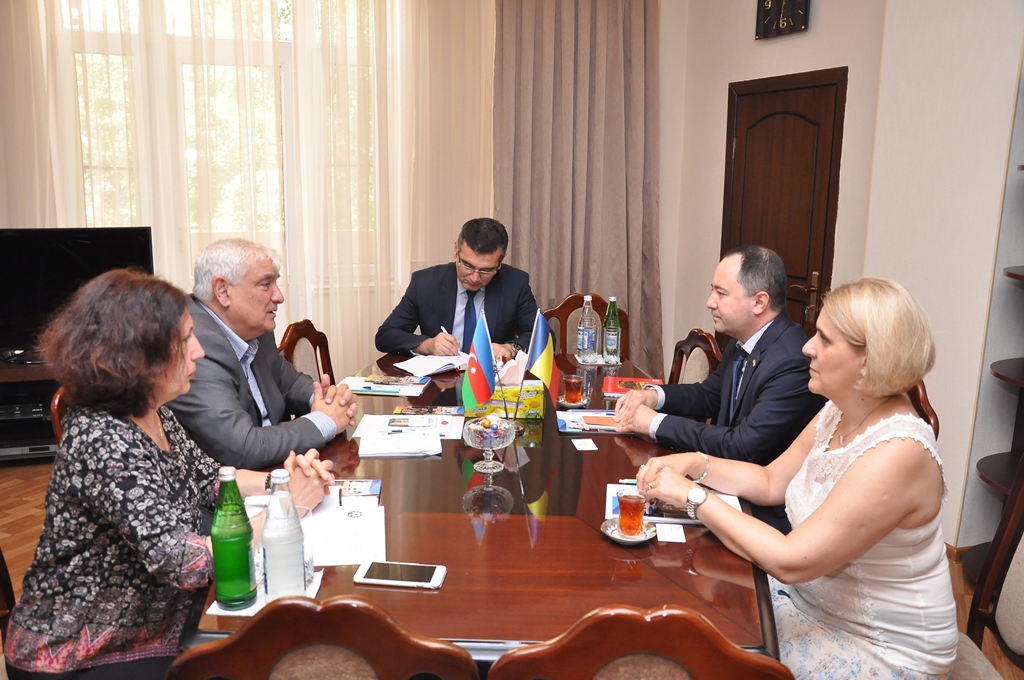 Rector of AUL Kamal Abdulla met with Romanian ambassador