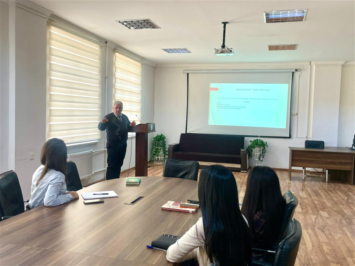 ADU-da doktorantlar üçün elmi seminar keçirilib