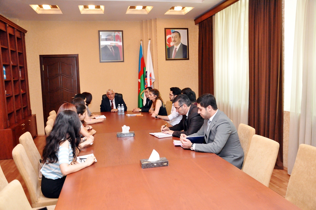 Rector of AUL Kamal Abdulla met with students visiting Norway