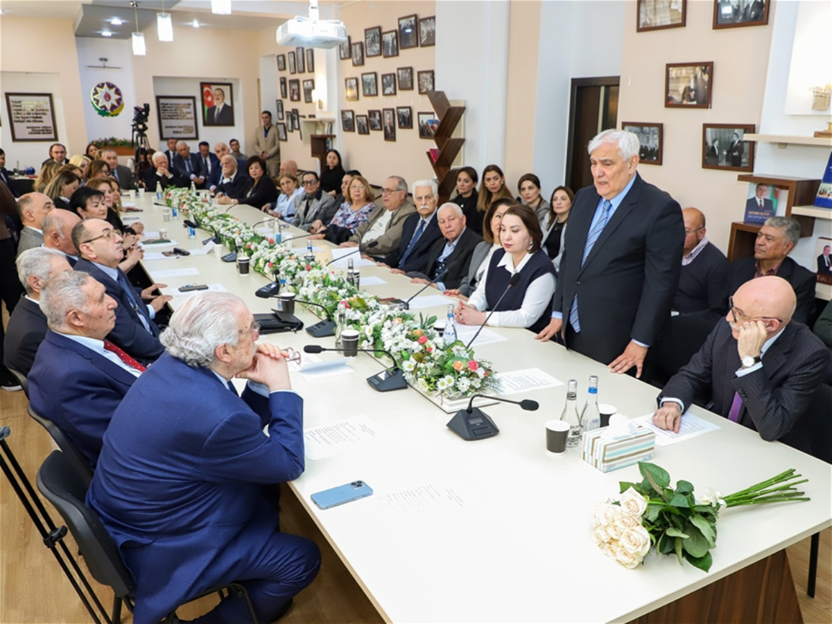 ADU-da Revekka Barsukun 110 illiyinə həsr olunmuş xatirə tədbiri keçirilib