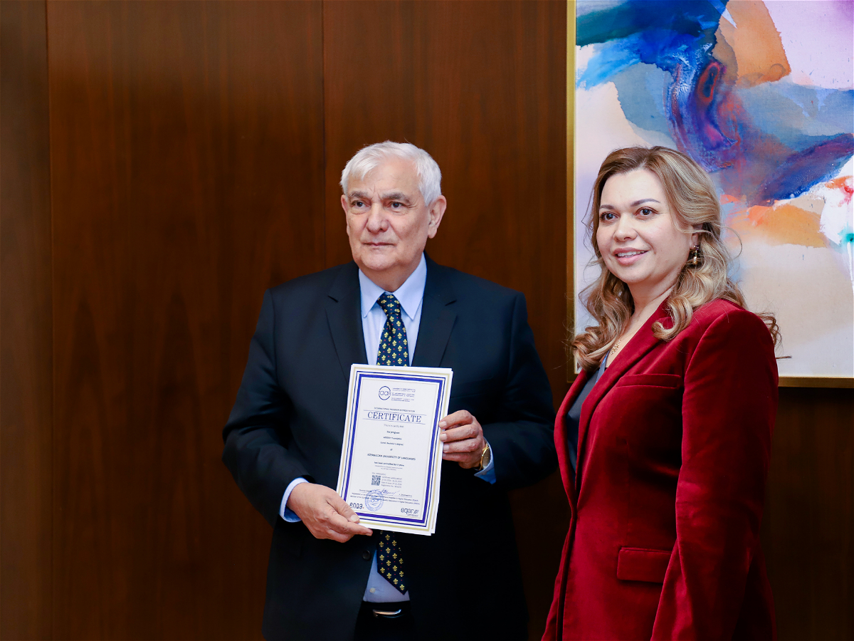 ADU tarixində ilk: beynəlxalq akkreditasiya sertifikatı təqdim olunub    