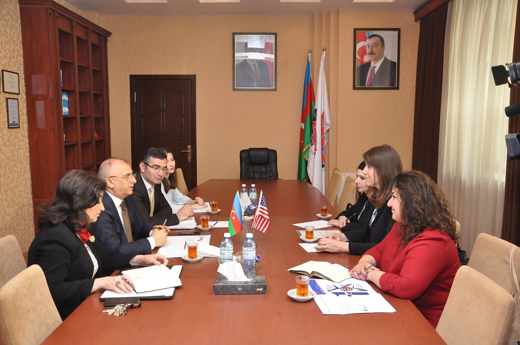 A counselor at the US Embassy visited AUL