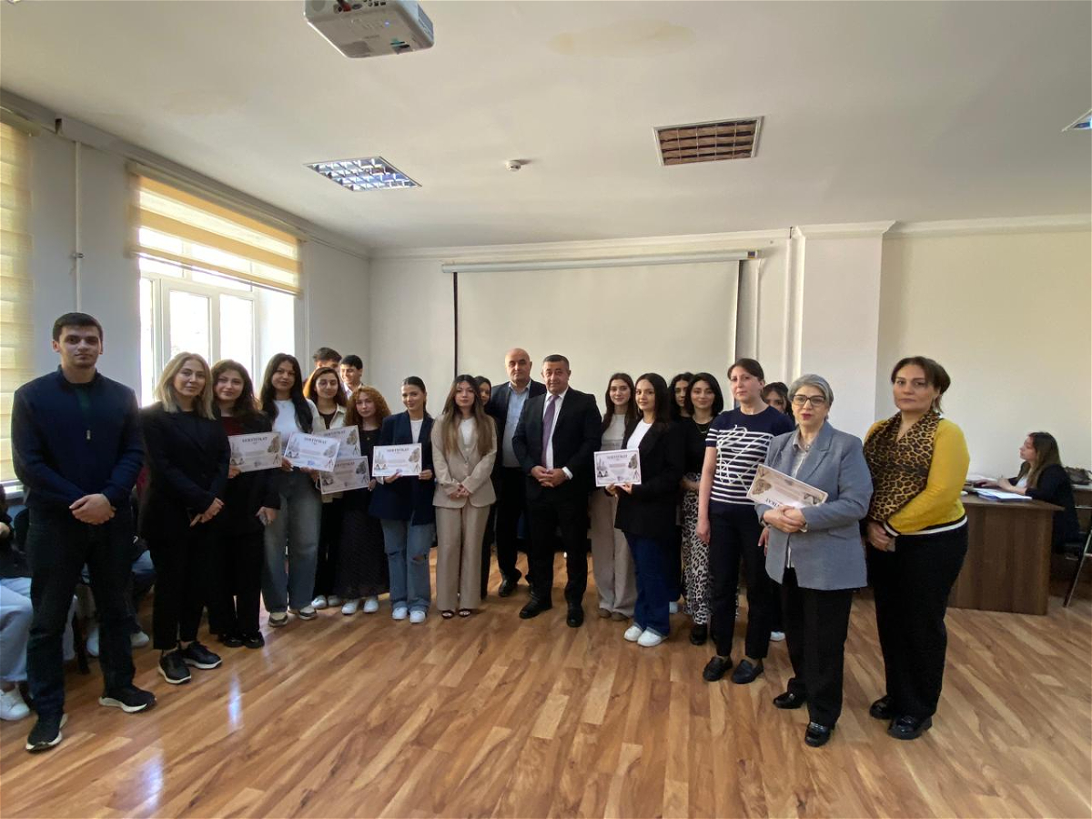ADU-da “Ən yaxşı esse” müsabiqəsi keçirilib