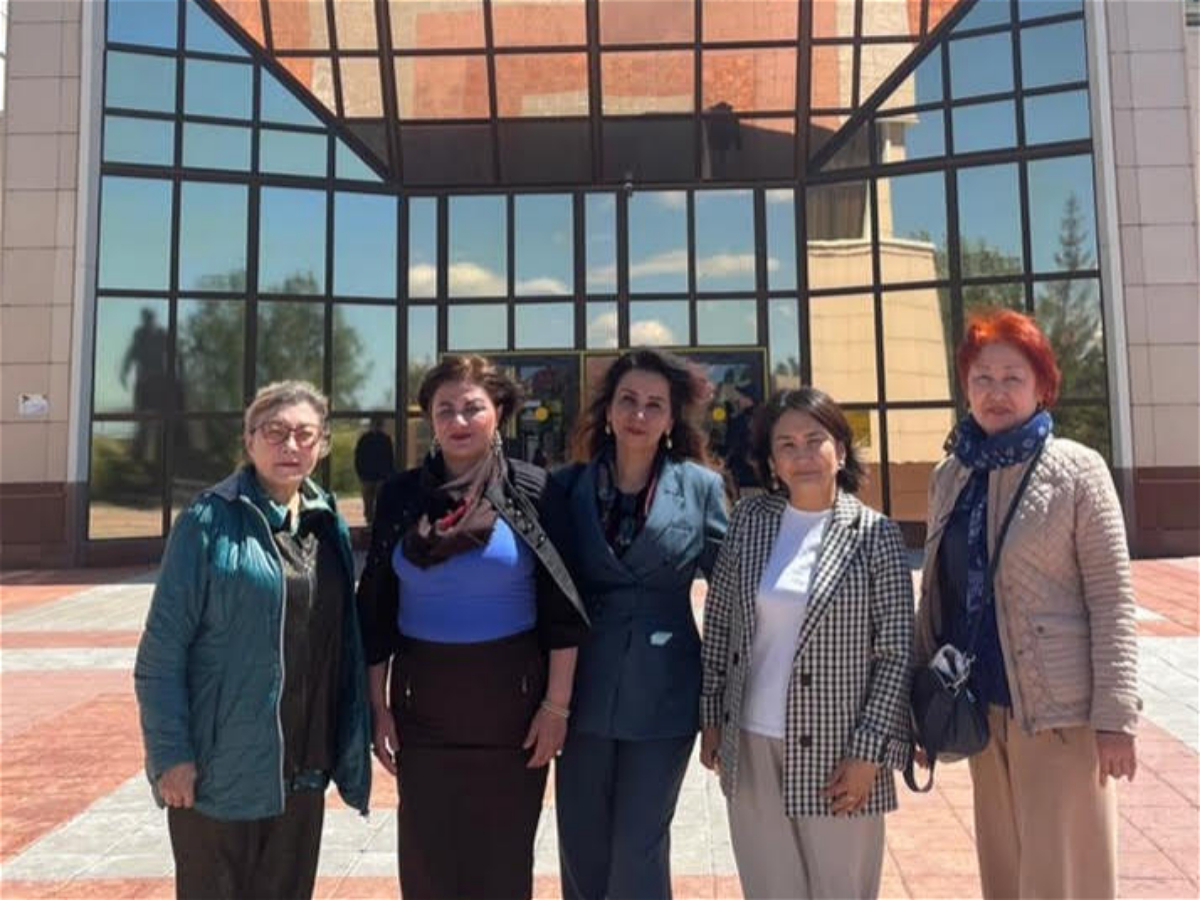 ADU əməkdaşları Karaqanda Milli Tədqiqat Universitetində ingilis dilində seminar keçiblər