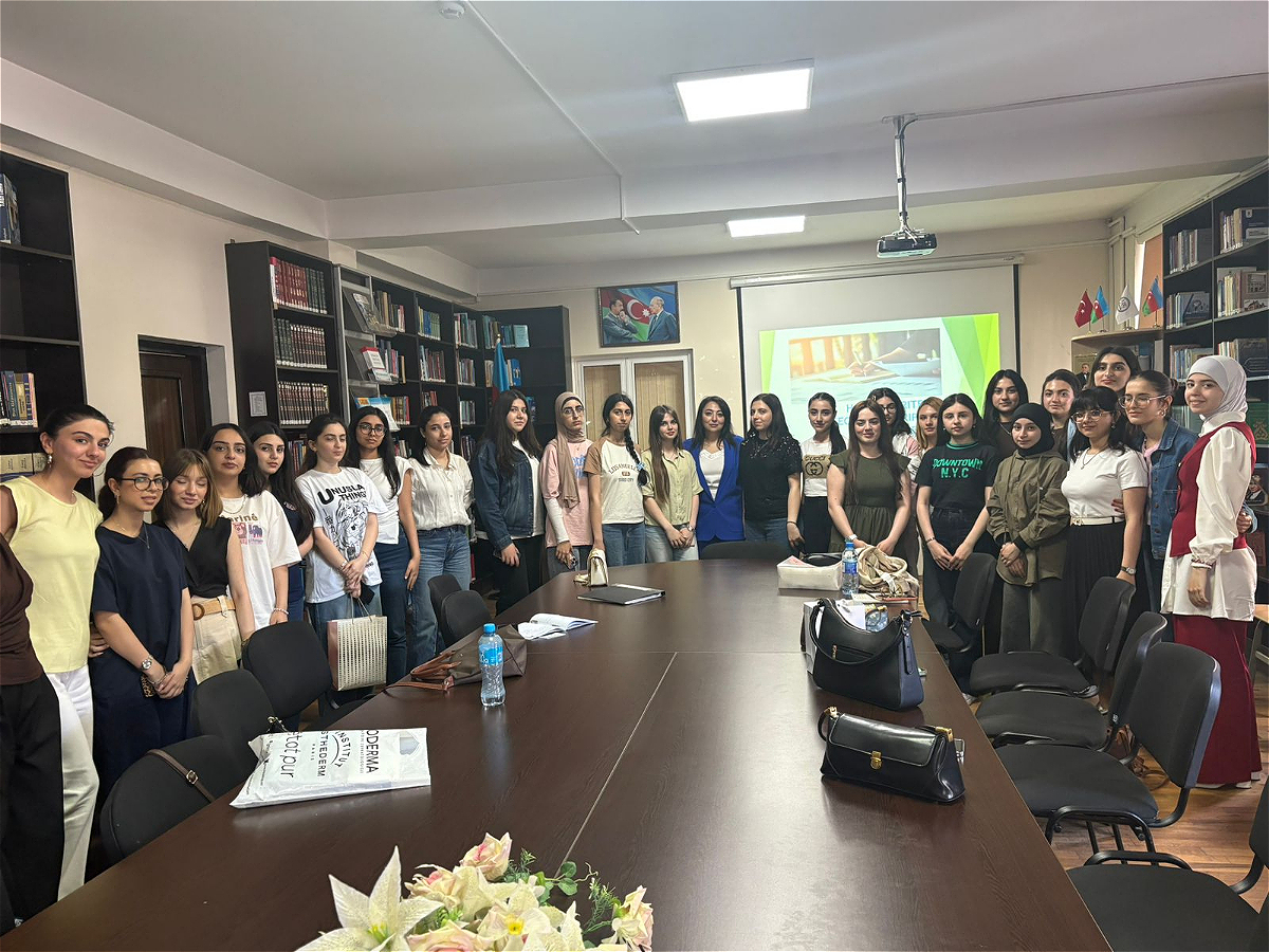 Seminar Held on “How to Write an Effective Descriptive Essay”