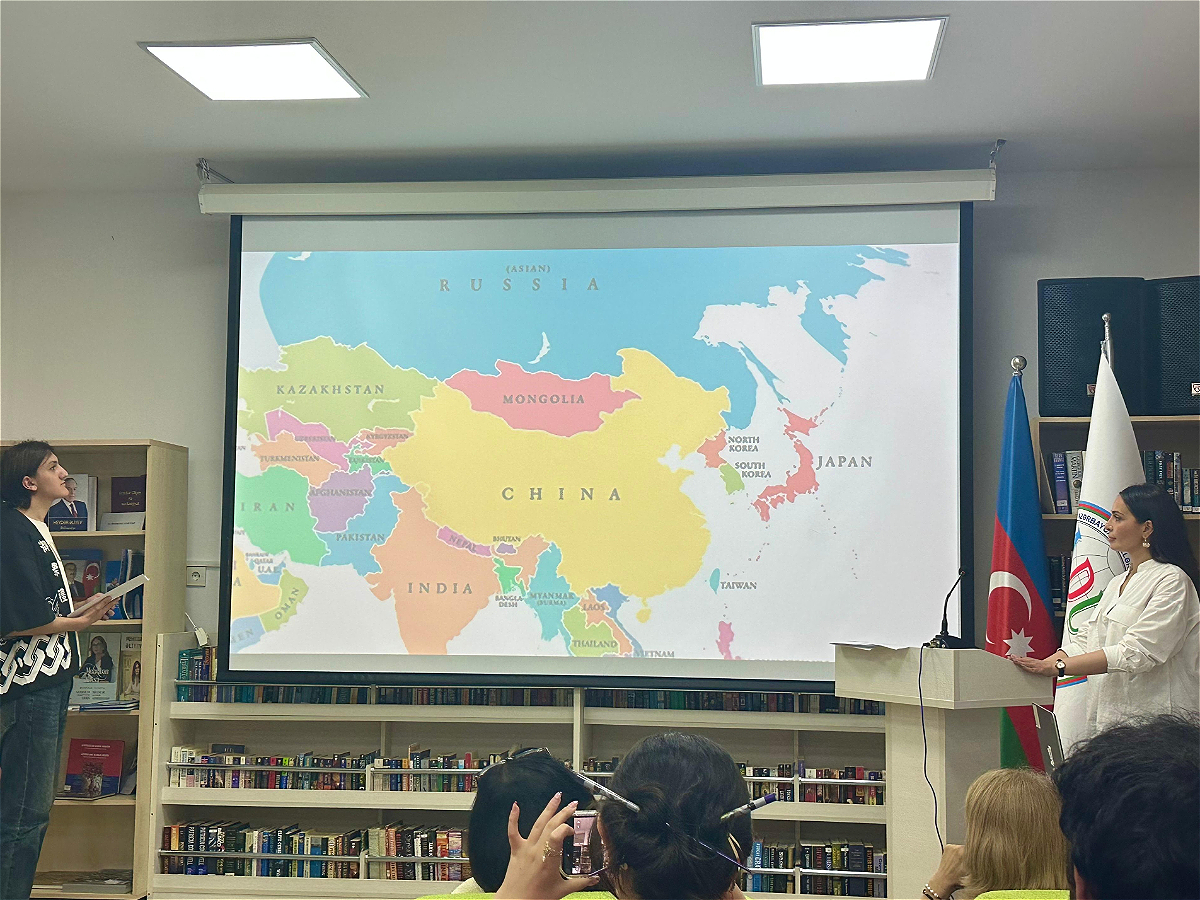 Presentation of an Innovative Teaching Project in Chinese Studies Held at AUL