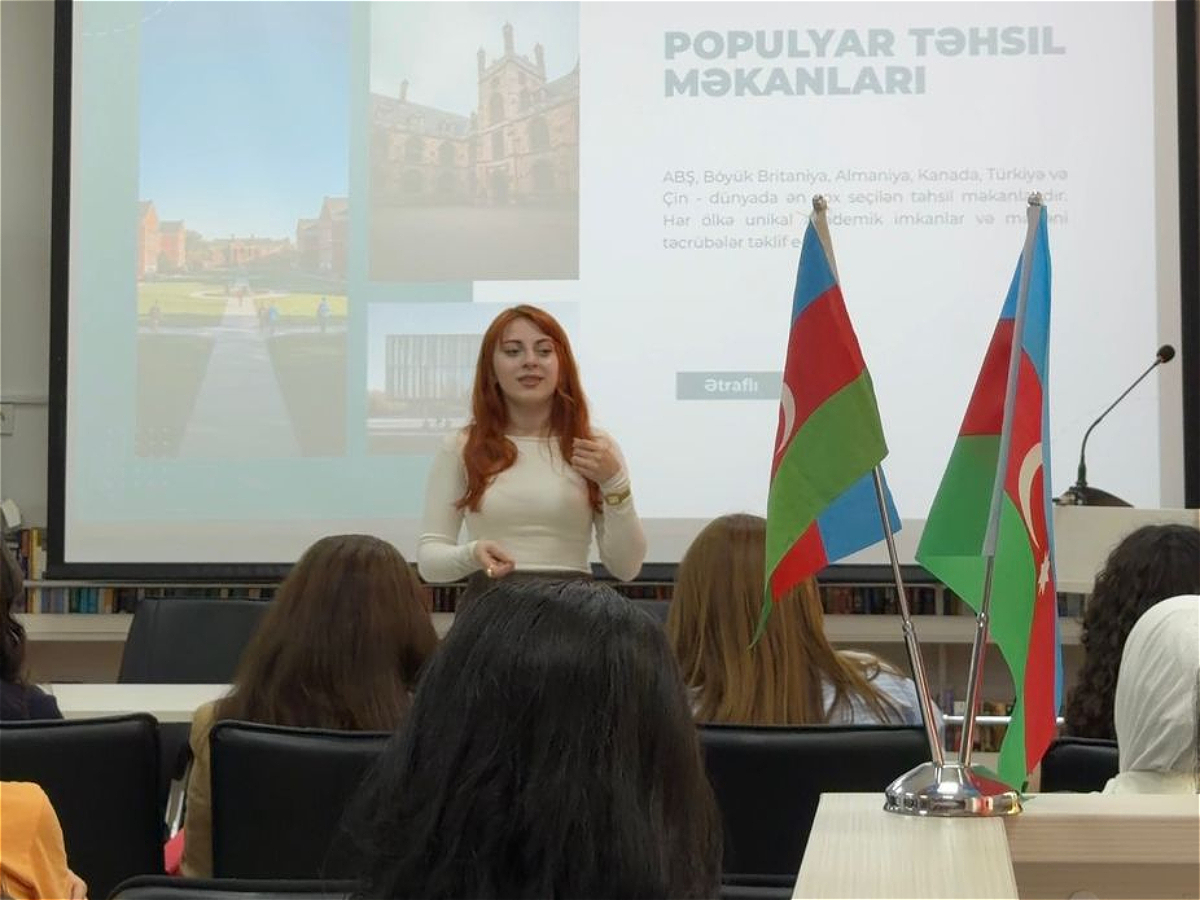 A Seminar on “Studying Abroad” Was Held by an AUL Graduate