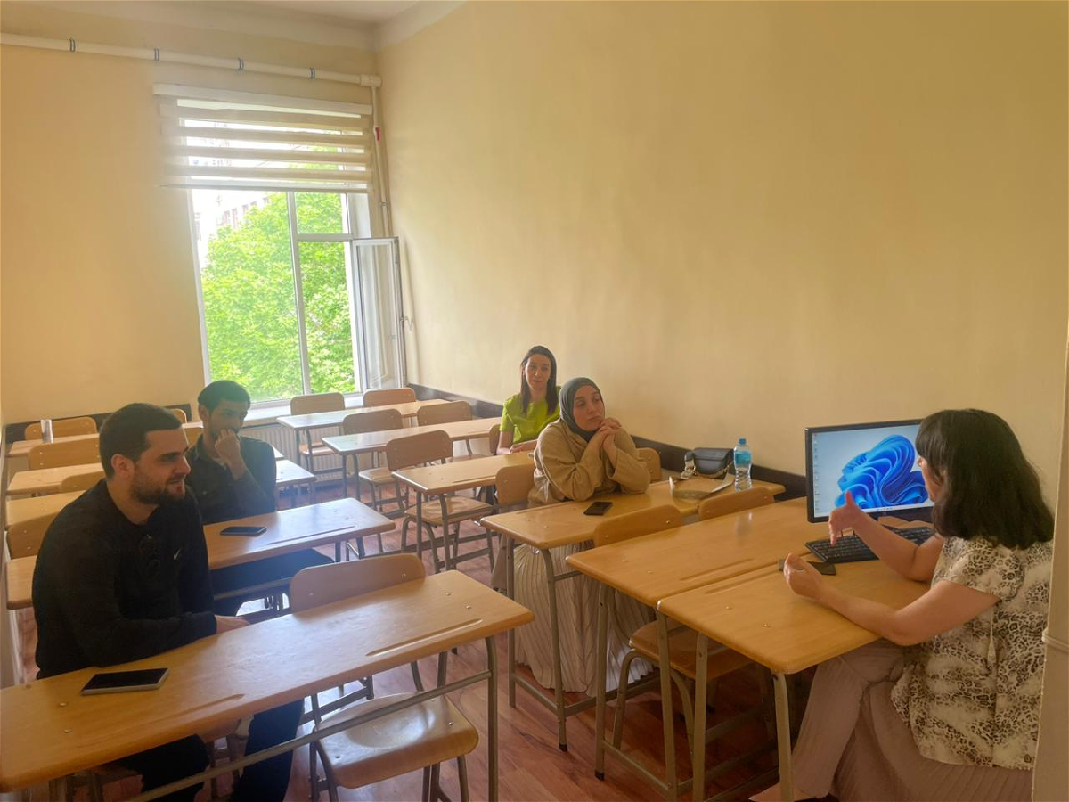 “Beynəlxalq münasibətlərdə oyun nəzəriyyəsi” mövzusunda seminar keçirilib