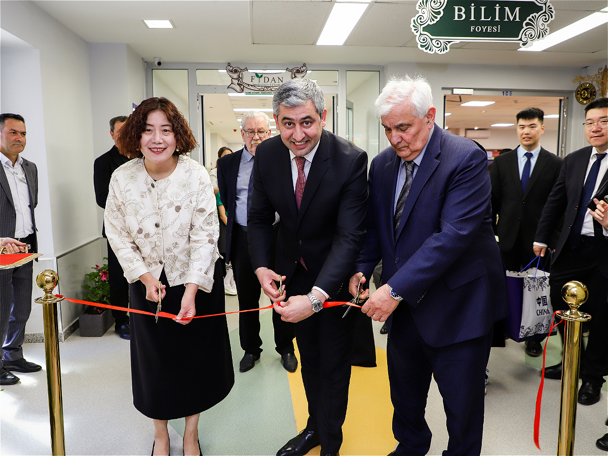 Confucius Center Opens in Bilasuvar