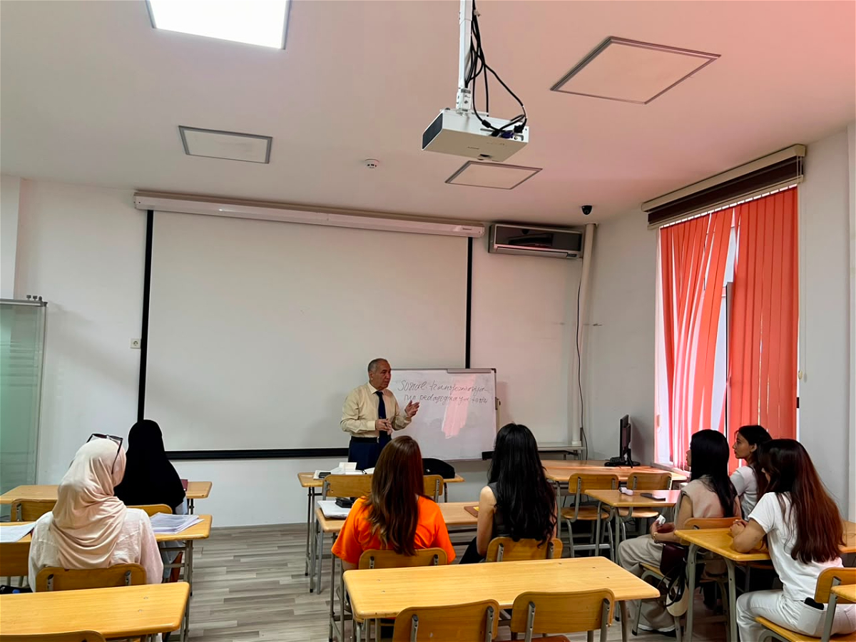 ADU-da doktorantlar üçün elmi seminar keçirilib