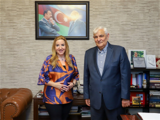 Greek Ambassador Visits AUL