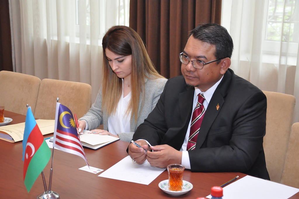 Malaysian ambassador visited AUL