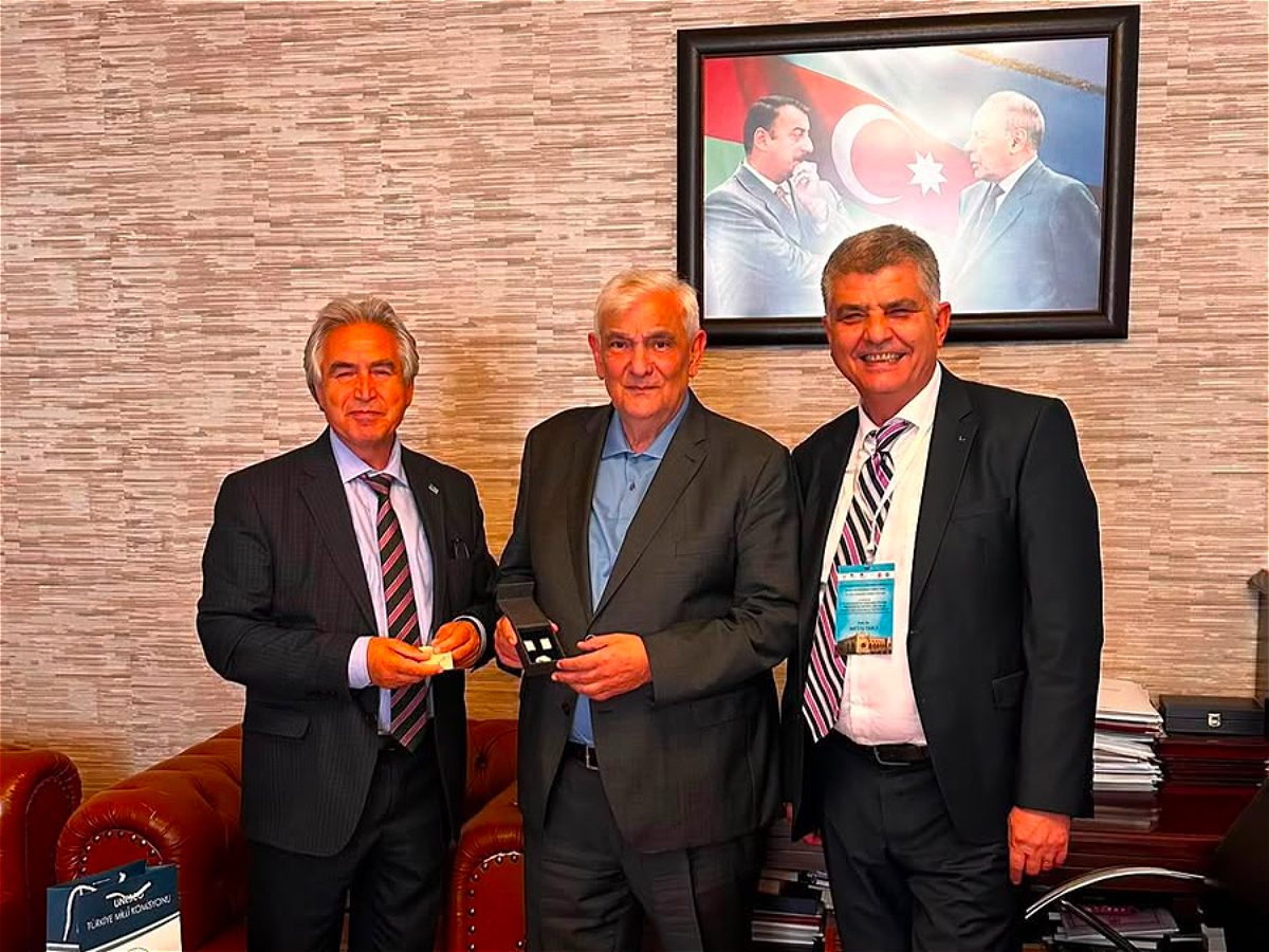 Representatives of the Turkish National Commission for UNESCO Visit AUL