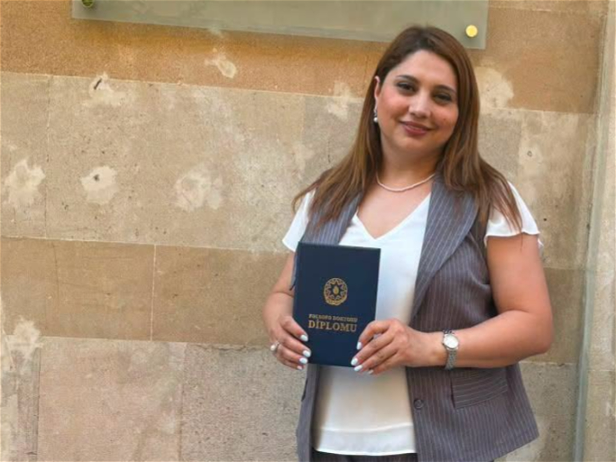 Qönçə Hacıyevaya Pedaqogika elm sahəsi üzrə fəlsəfə doktoru elmi dərəcəsi verilib