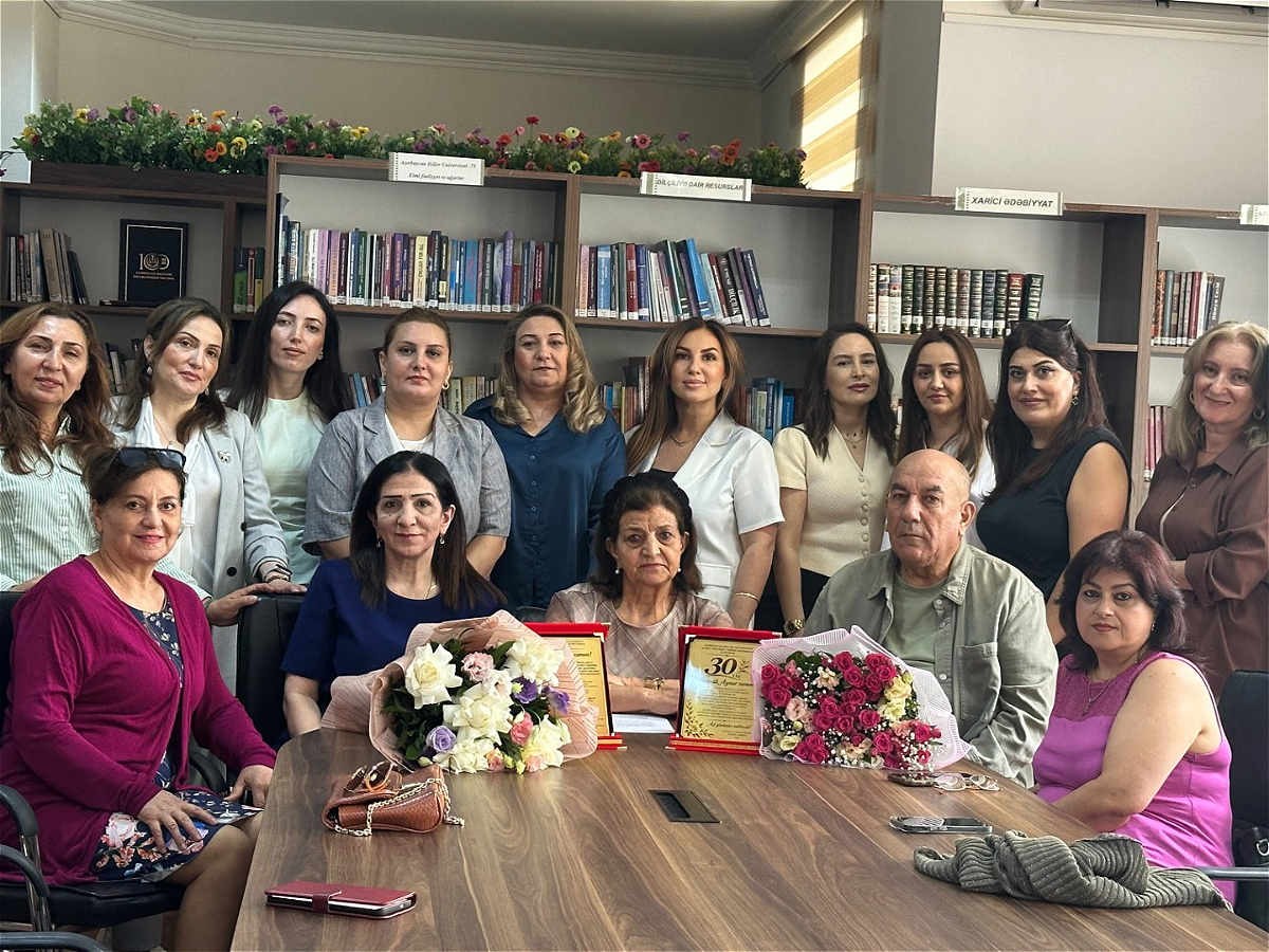 В АУЯ состоялся круглый стол на тему: «Сохранение компетенций родного языка в иноязычной среде: методические подходы»