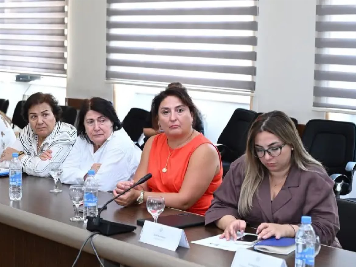 ADU müəllimi Qafqaz Albaniyasına həsr olunmuş dəyirmi masada çıxış edib