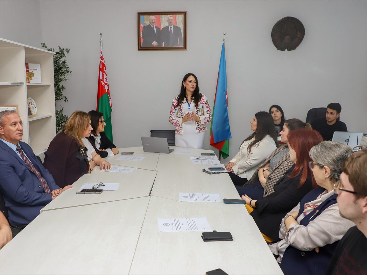 Qafqazın tarixi və mədəni əlaqələri müzakirə olunub