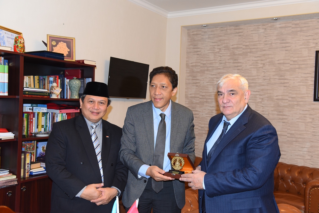 Memorandum on Cooperation between Azerbaijan University of Languages and the University of Indonesia
