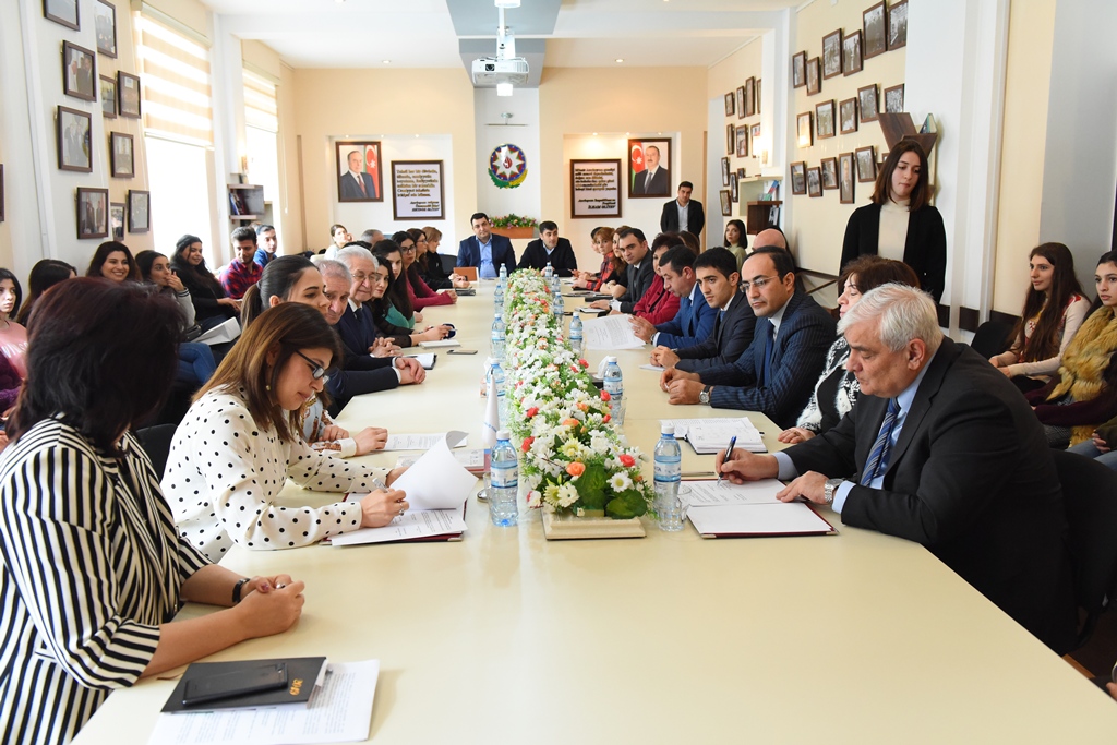 A Memorandum of Understanding was Signed between Azerbaijan University of Languages  and the Foundation of International Turkic Culture and Heritage